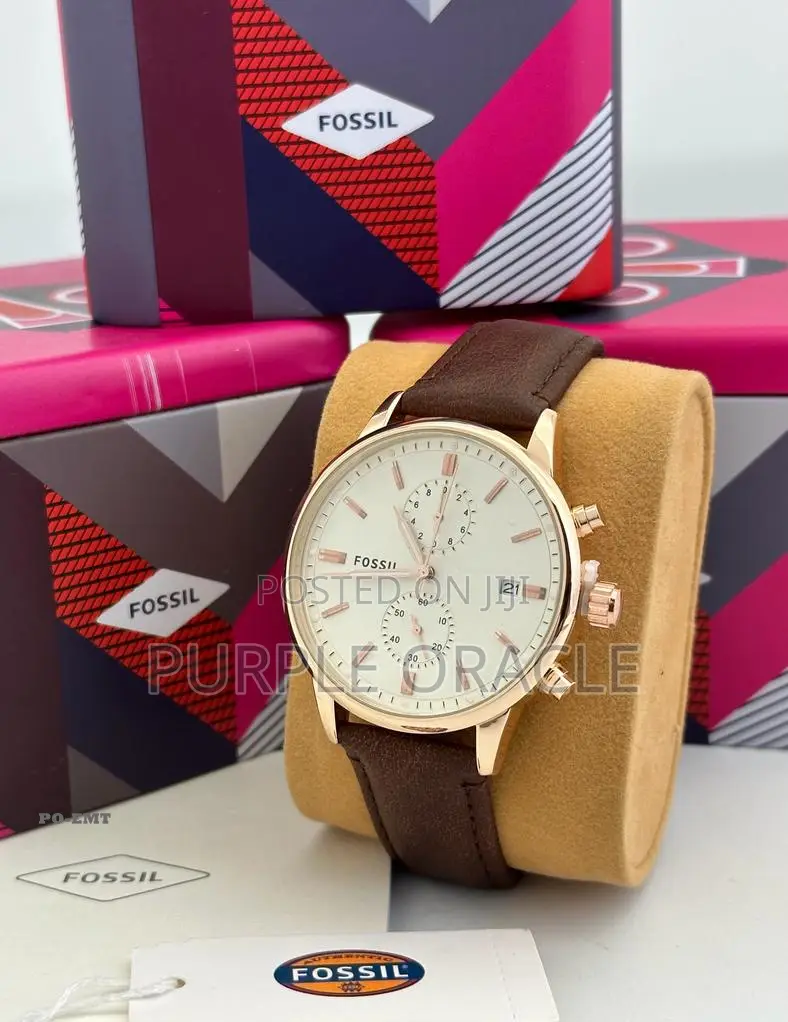 Stay Classy With Unique Fossil Faux Leather Watch for Men