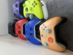 Xbox Series S/X Controllers