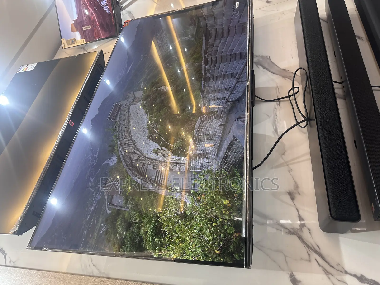High Gloss Plastic TCL 65c645 QLED Smart Android