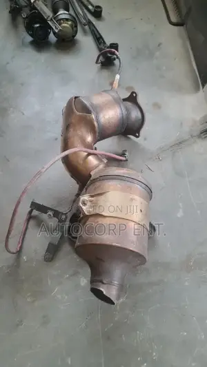 (2013-2015) Jaguar Xf / 2017 Xe 2.0t Catalytic Converter