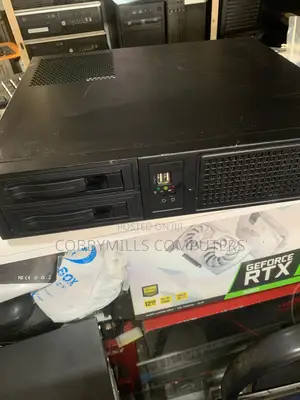 Server 8GB Intel Core I7 HDD 1T