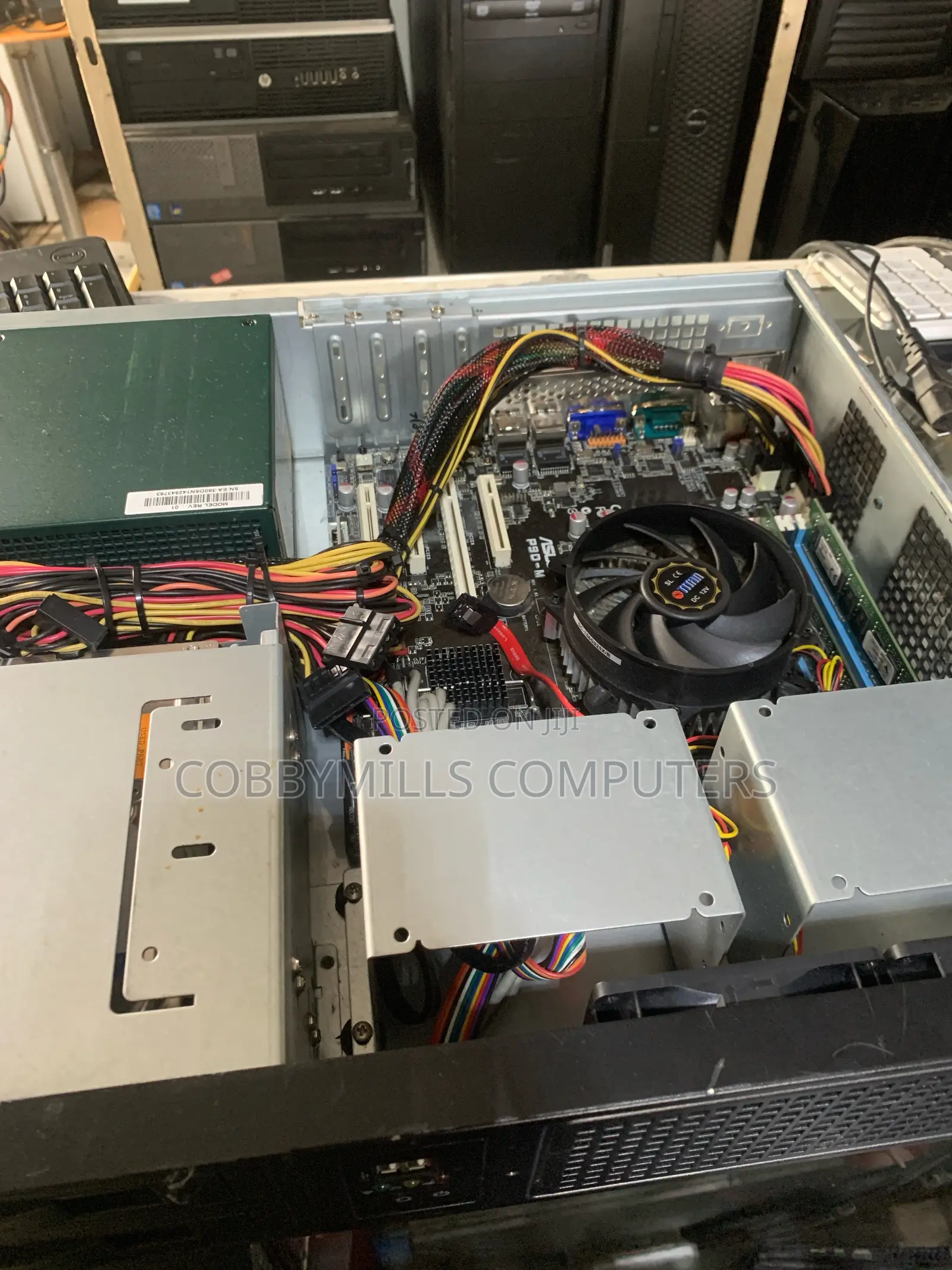 Server 8GB Intel Core I7 HDD 1T