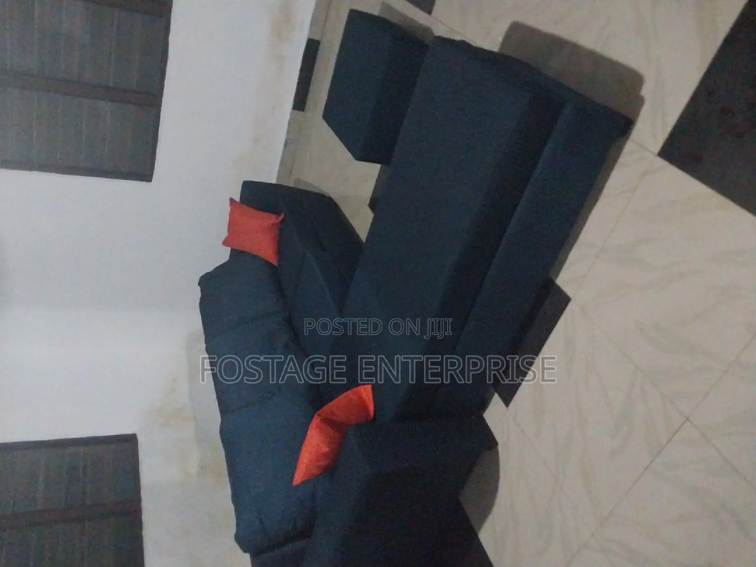 Turkish L SHAPE Couch With Centre Table