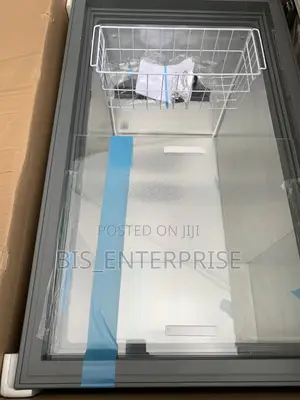 Neon Chest Freezer 316 Liters