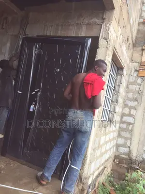 China Doors Fixing