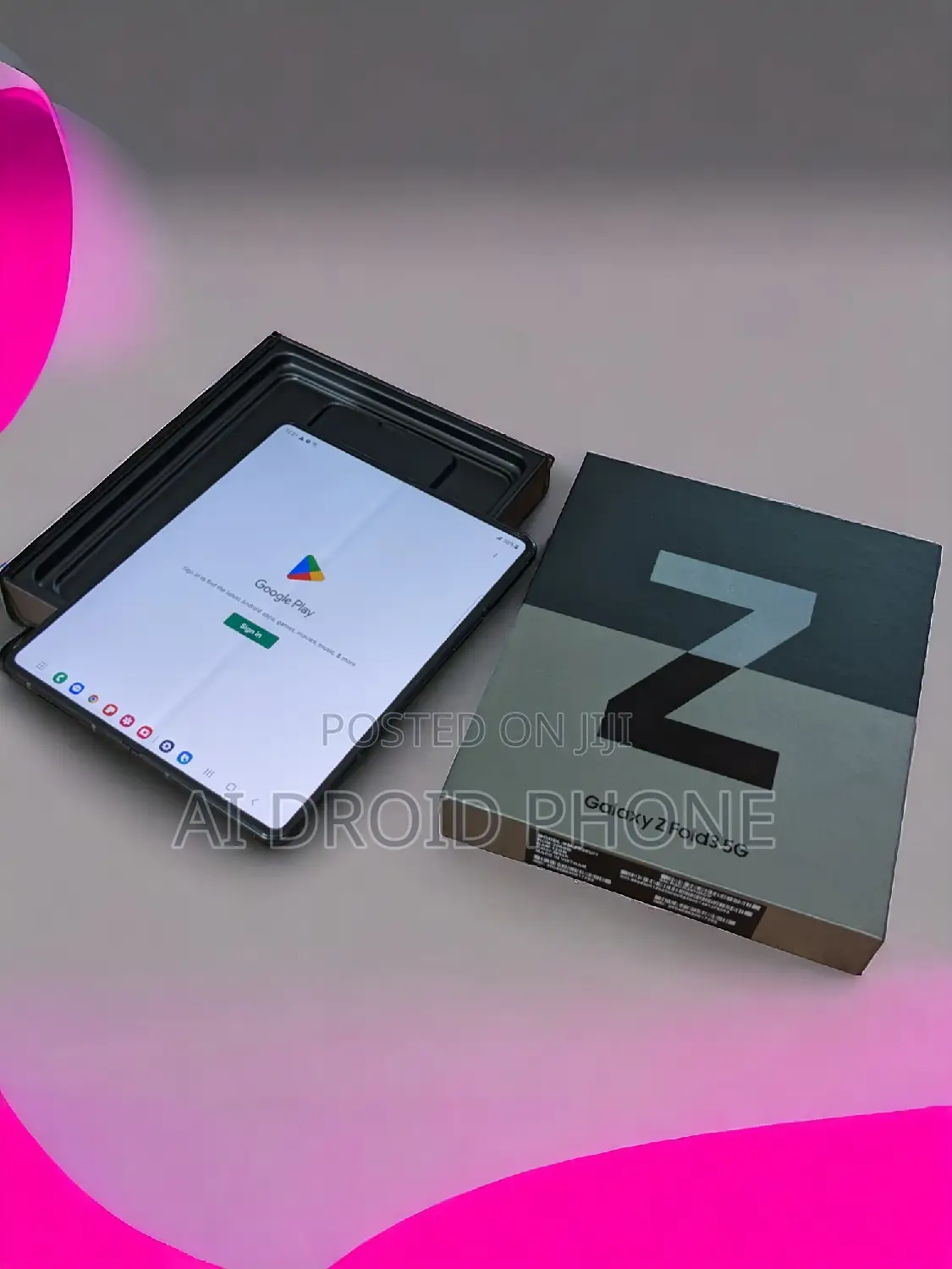 New Samsung Galaxy Z Fold3 5G 256 GB Gold