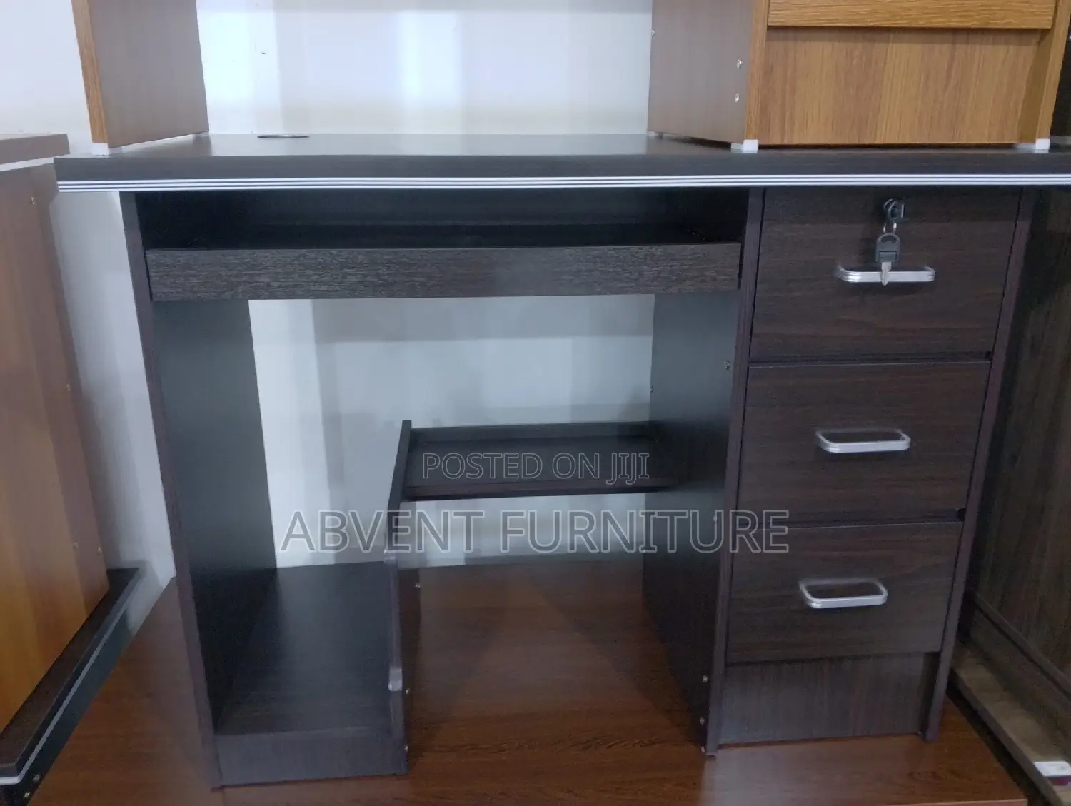 Office Desk