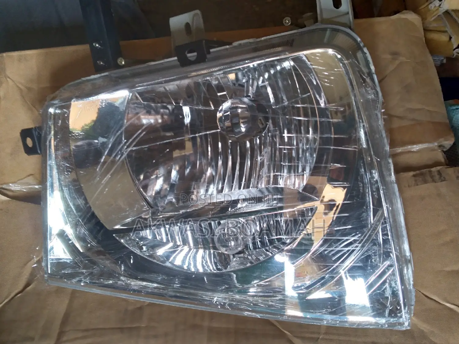 Kia Pamax Headlight