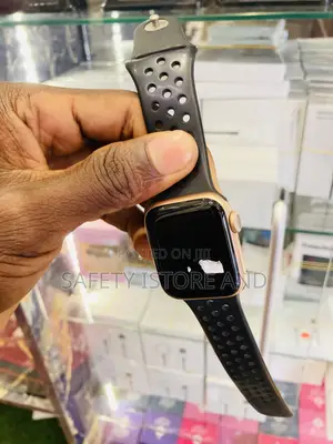 Series 5 40mm