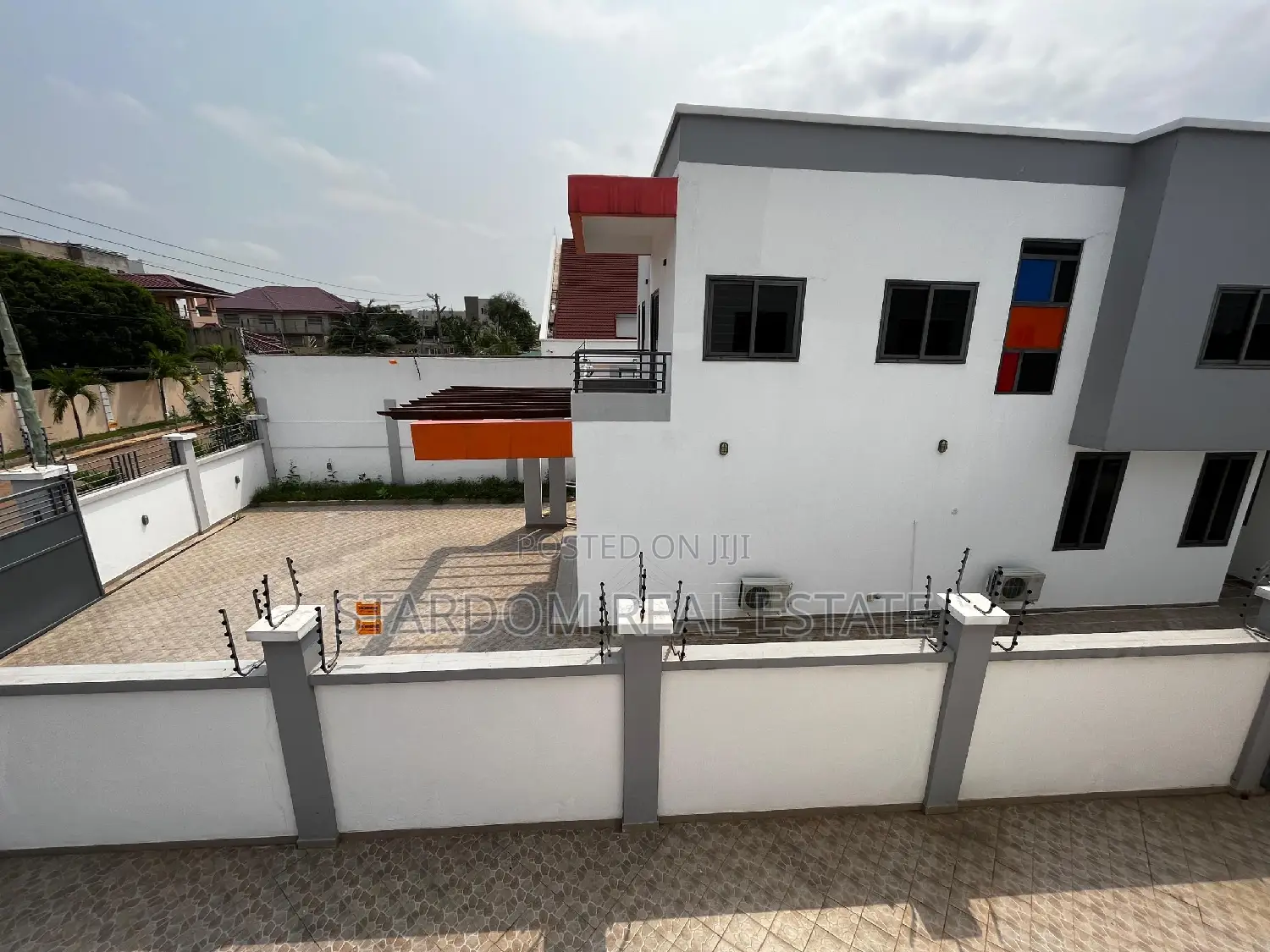 Furnished 4bdrm Duplex in East Legon for rent