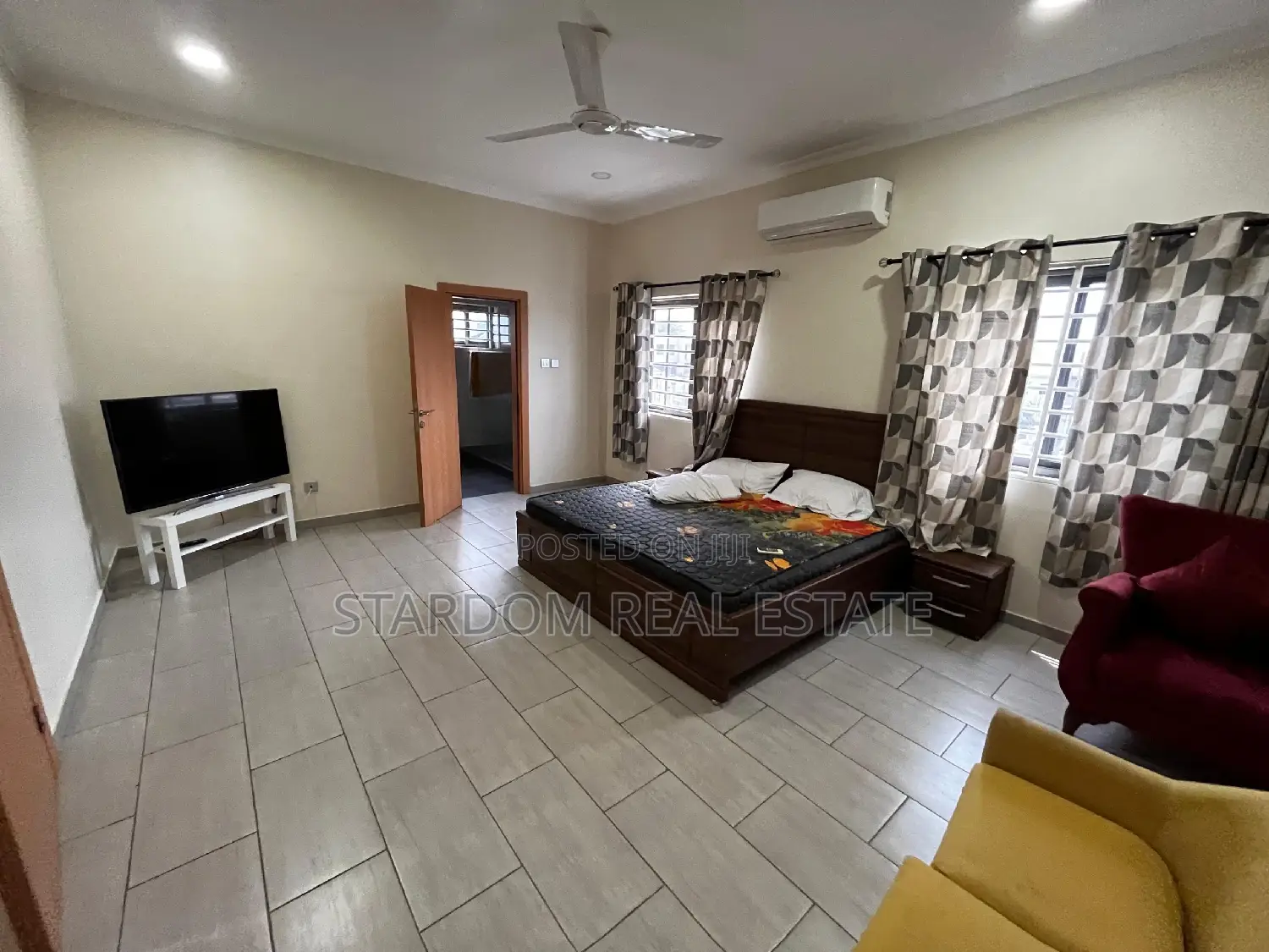 Furnished 4bdrm Duplex in East Legon for rent
