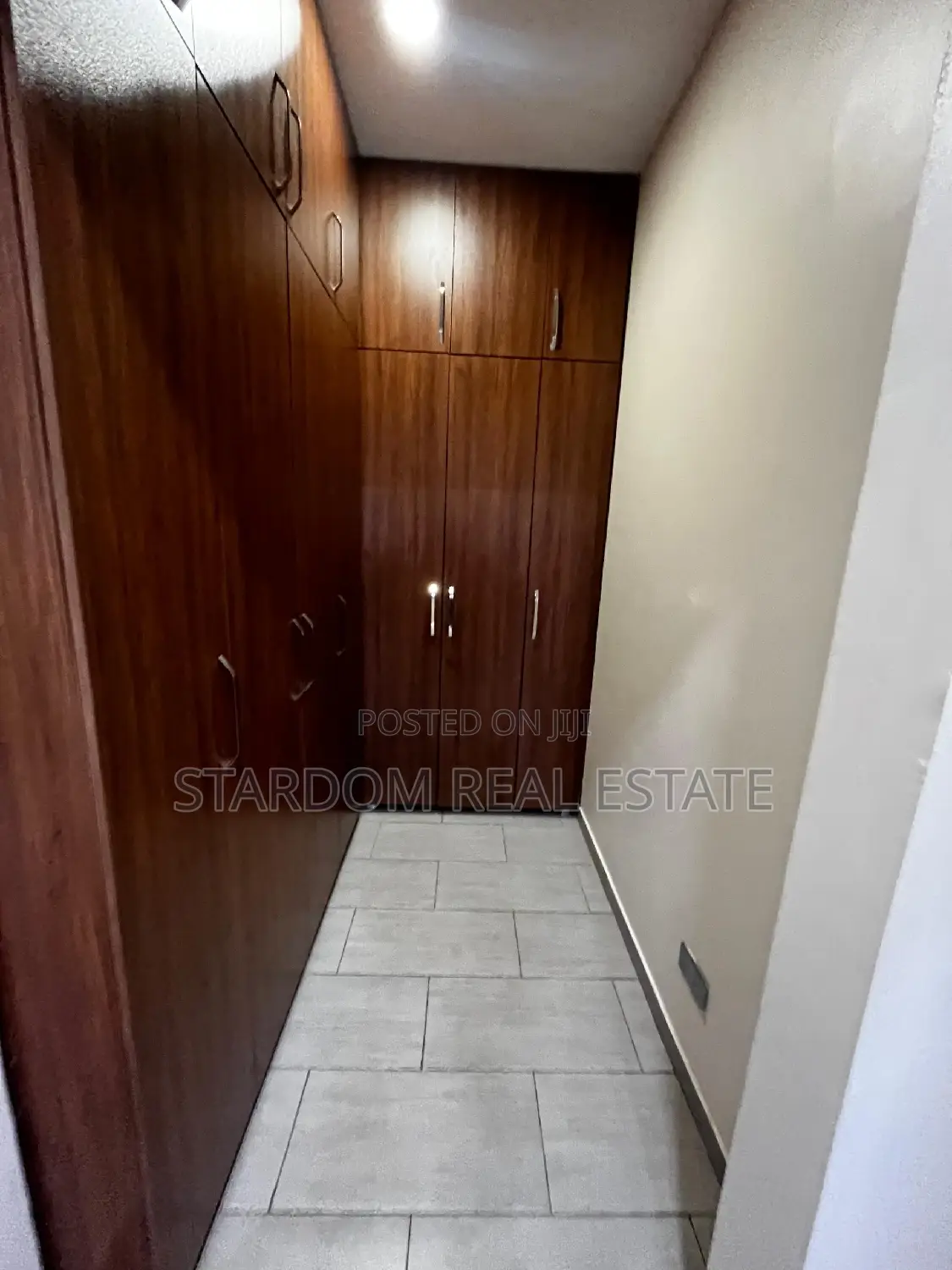 Furnished 4bdrm Duplex in East Legon for rent