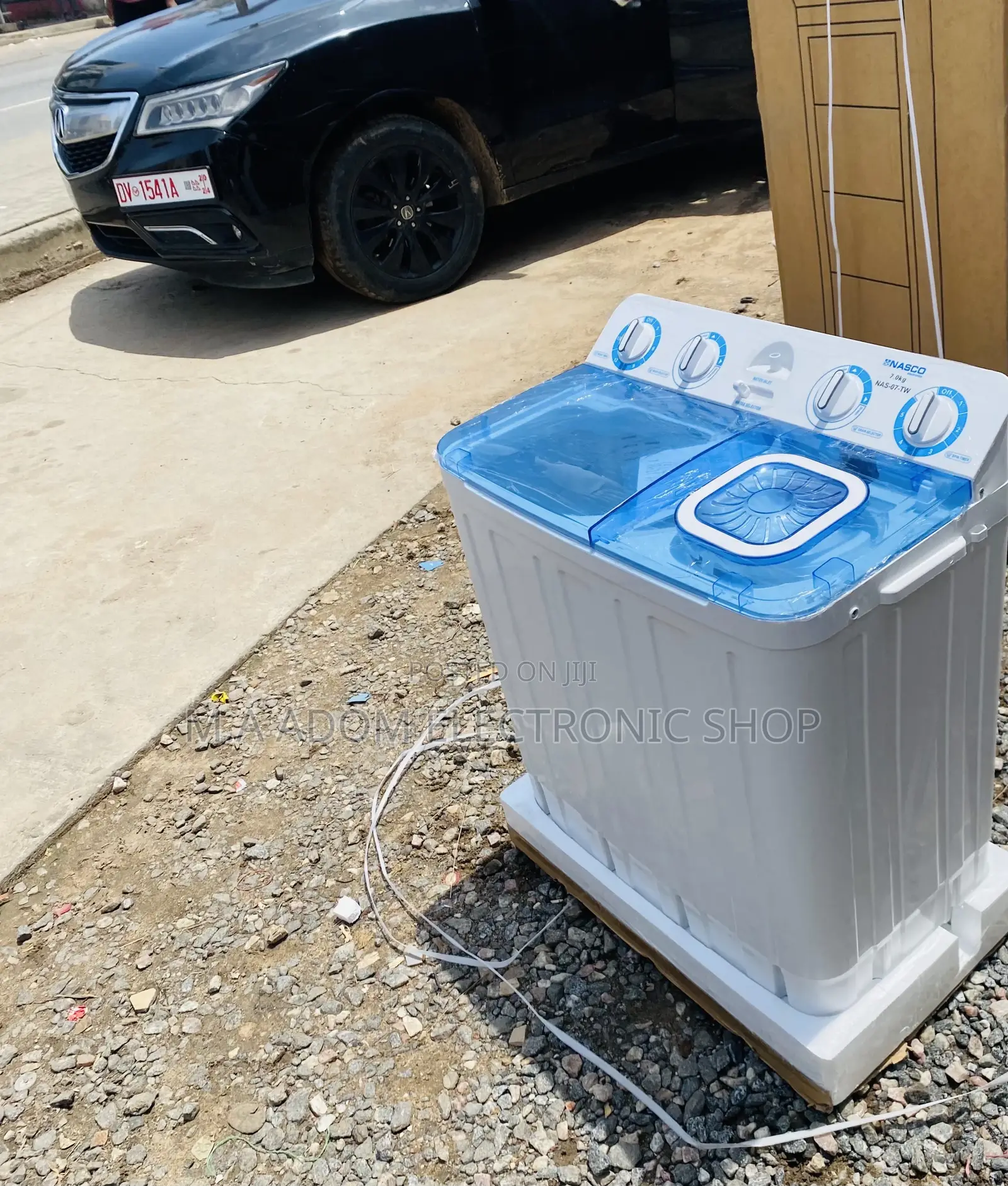 Semi-Automatic Nasco 7kg Top Load Electric Washing Machine.