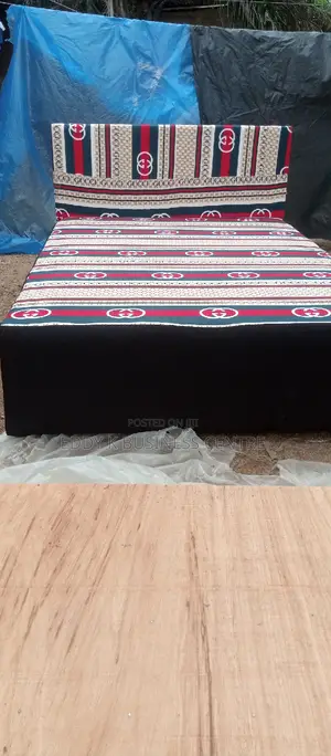 Inbuilt Bed