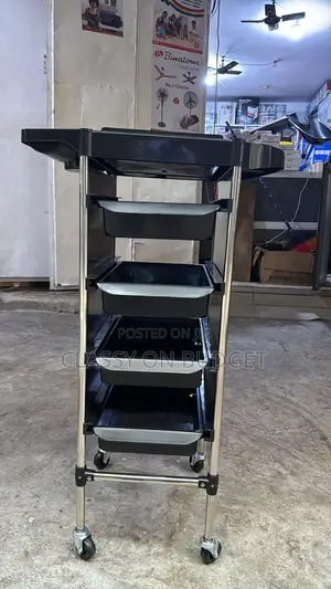 Saloon Trolley With Wheels
