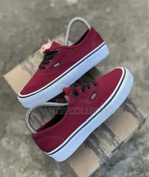 Photo - Old Skool Vans Wine