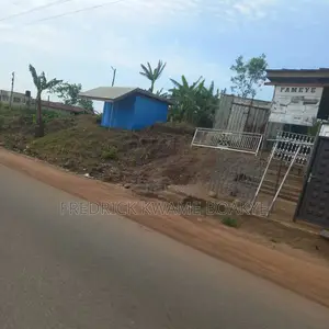 2 Stores With Warehouse for Sale at Bibiani Main Road