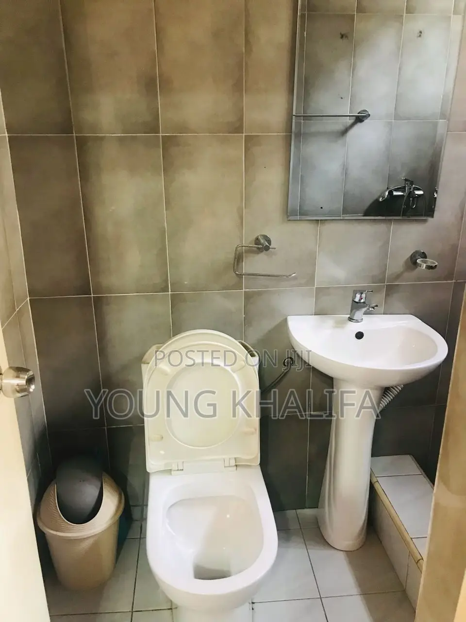 Studio Apartments Available Now Airport Area