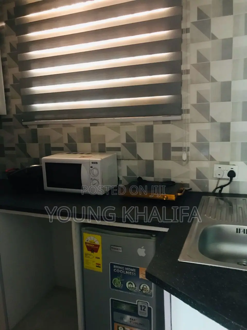 Studio Apartments Available Now Airport Area