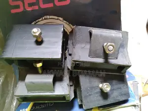 Kia Rhino 1 Engine and Gear Box Seat 1 Pc