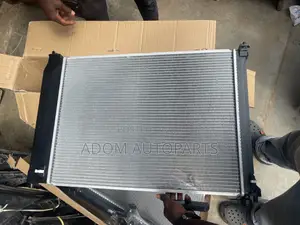 Hyundai Sonata Radiator Water Tank 2011 2012 2013 2014