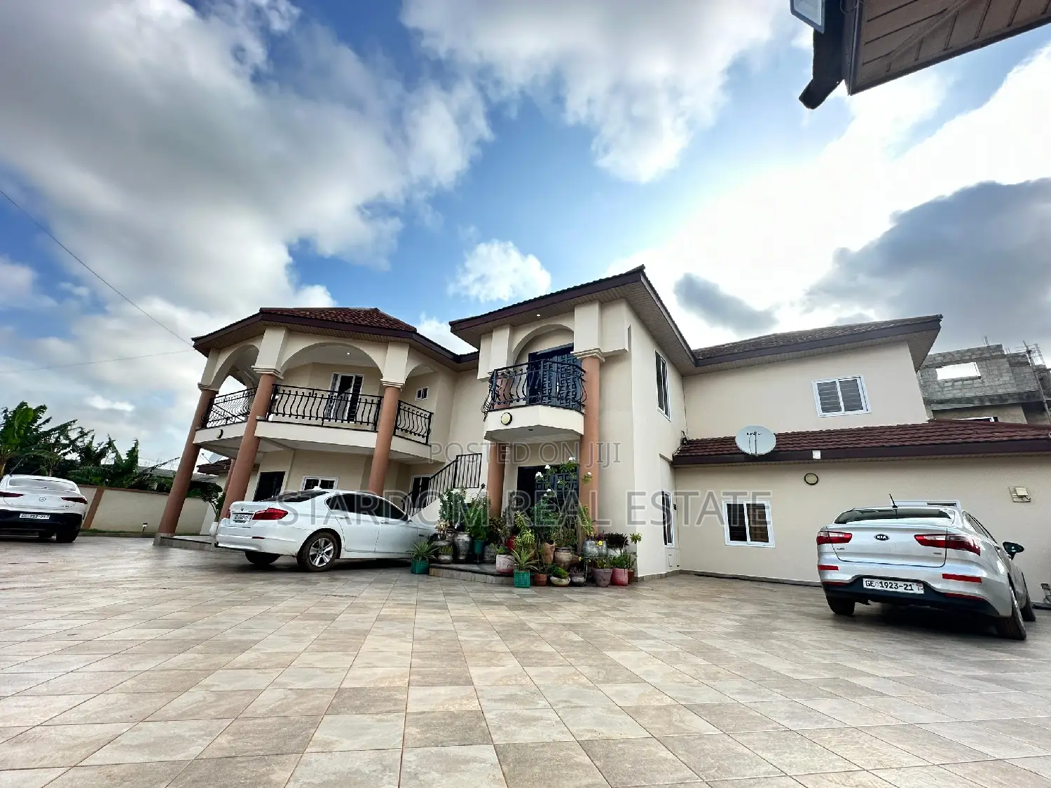 2bdrm Apartment in East Legon for rent