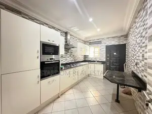 2bdrm Apartment in East Legon for rent
