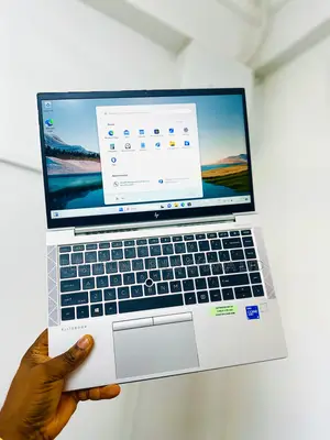 Laptop HP EliteBook 840 G8 16GB Intel Core I5 SSD 512GB