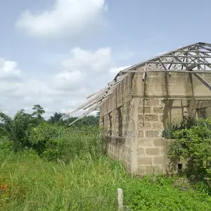 One Plot of Land for Sale With 4 Bedrooms Uncompleted