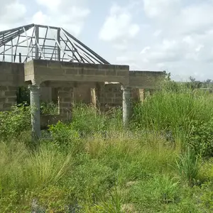 One Plot of Land for Sale With 4 Bedrooms Uncompleted
