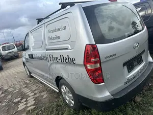 Hyundai H1 2012 Grey