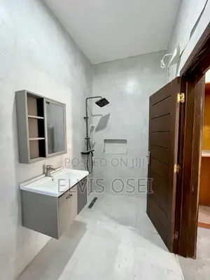 3bdrm House in Accra Metropolitan for sale