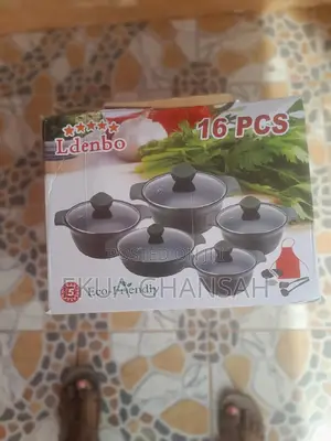 16 Pieces Cookware Set