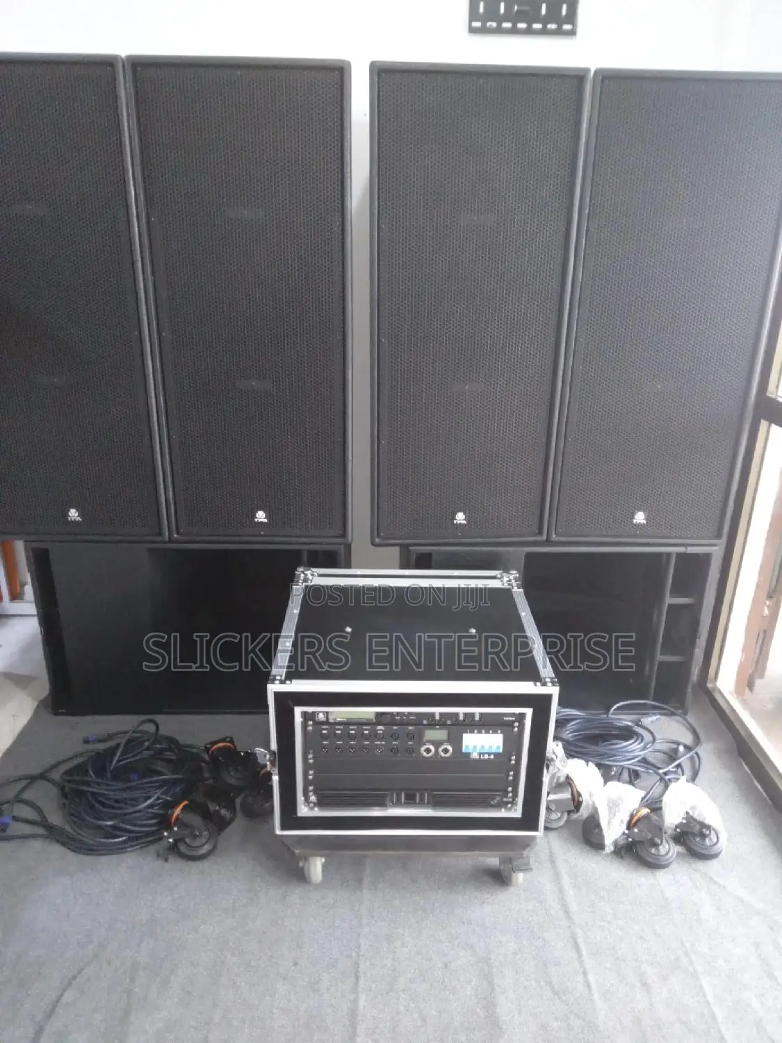 Tpa 4pcs Full Range Speakers + 2pcs 18" Subwoofer for Events