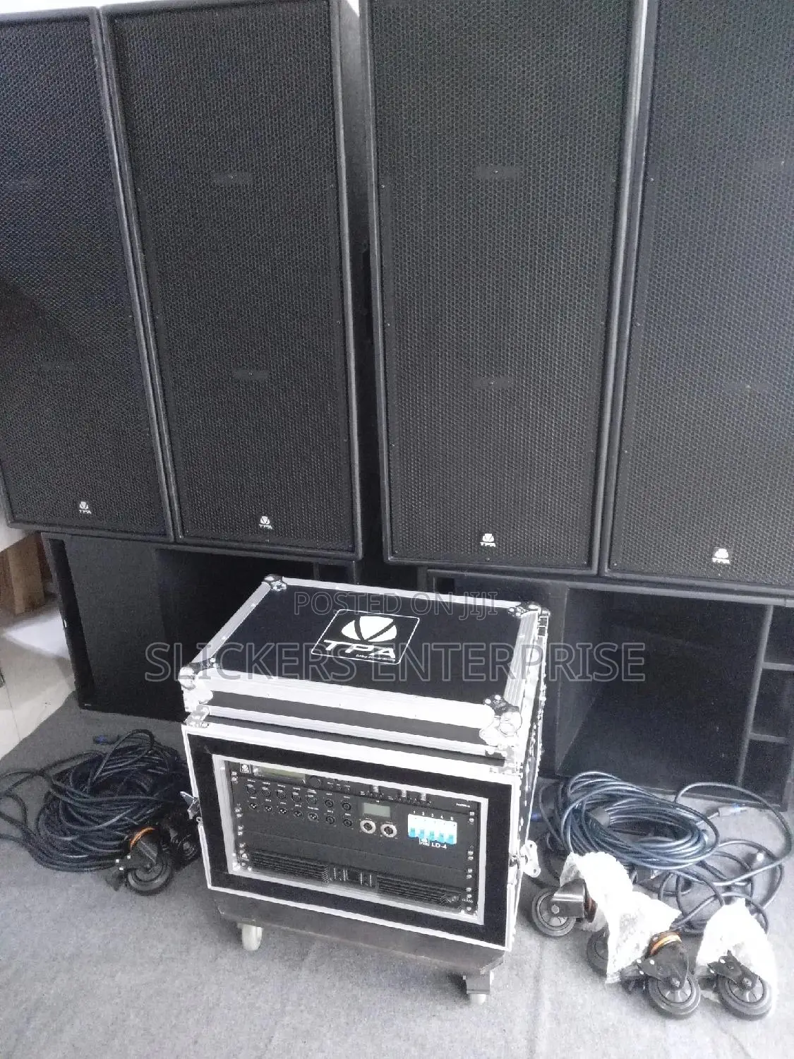 Tpa 4pcs Full Range Speakers + 2pcs 18" Subwoofer for Events