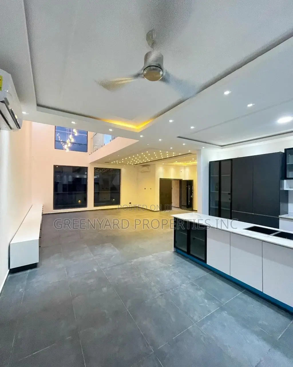 5bdrm House in Nmai Dzorn, Ashaley Botwe for sale