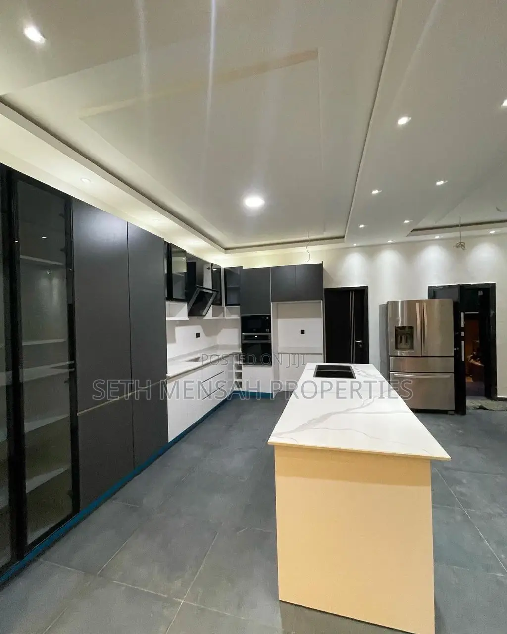 4bdrm House in For Sale, Ashaley Botwe for sale