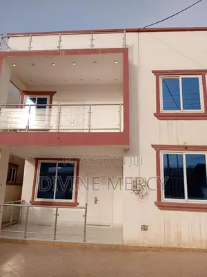 4bdrm Duplex in Acp, Awutu Senya East Municipal for sale