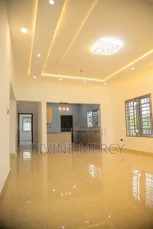 4bdrm Bungalow in Accra, Awutu Senya East Municipal for sale