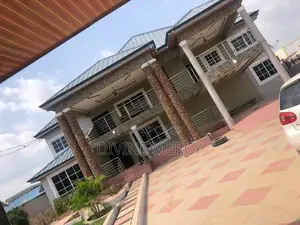 5bdrm Duplex in Amasamman, Awutu Senya East Municipal for sale
