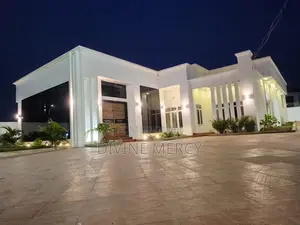 4bdrm Bungalow in East Legon Hill for sale