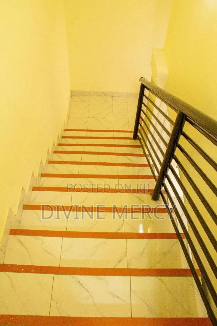 Furnished 4bdrm Duplex in East Legon for sale