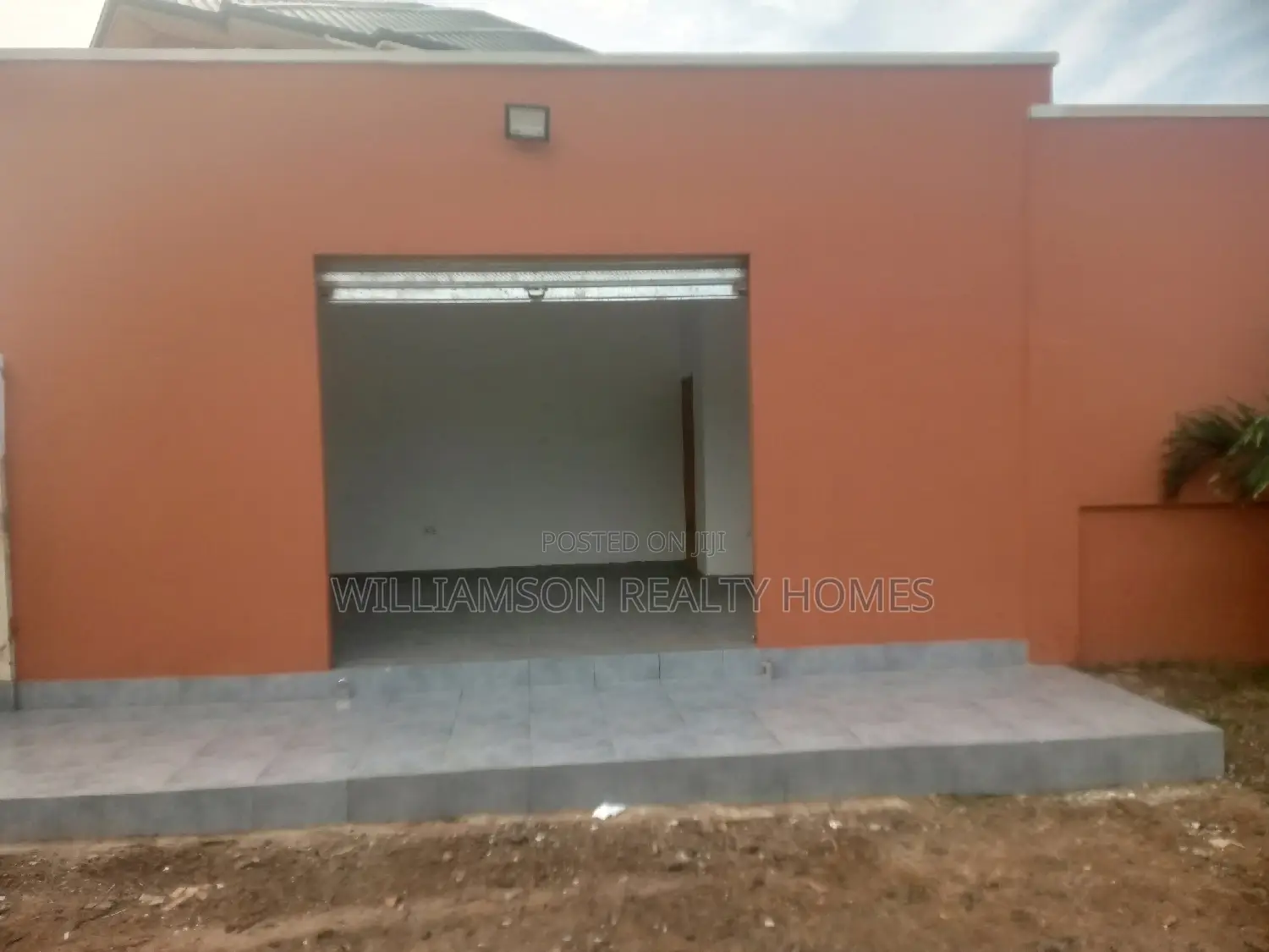 Accessible Road Side Shop/Store/Showroom/Warehouse,Spintex