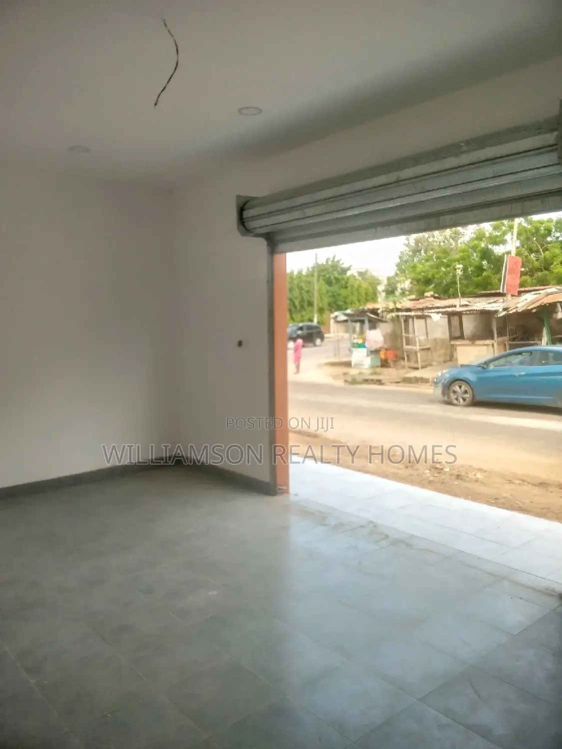 Accessible Road Side Shop/Store/Showroom/Warehouse,Spintex