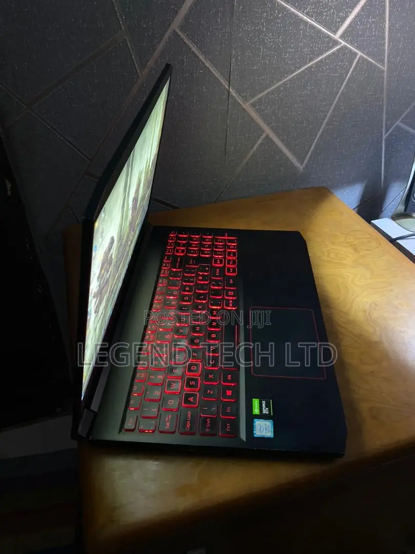 Laptop Acer Nitro 17 16GB Intel Core i7 SSD 512GB