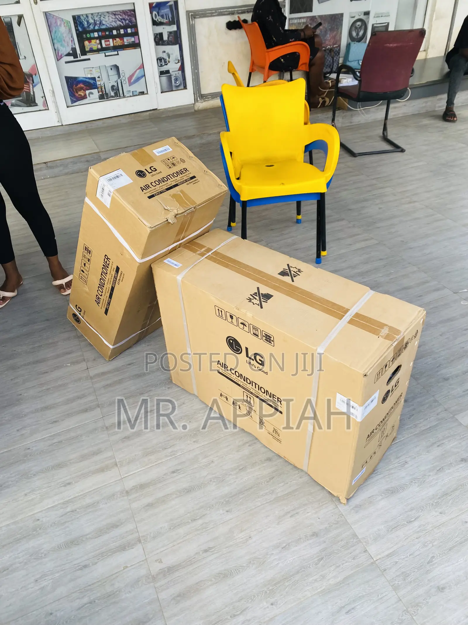 Authentic LG Split Type Air Conditioner(2.5hp)White.