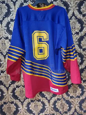 Original American Football NFL , Baseball, Hockey Jerseys