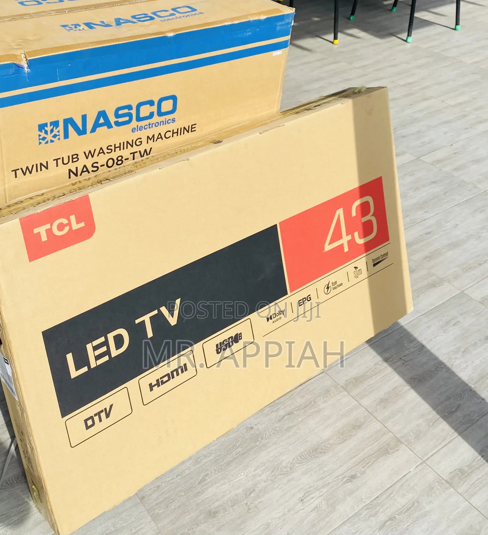 Slim Sleek TCL 43d3400 43 Inch FHD Satellite Led Tv(Black).
