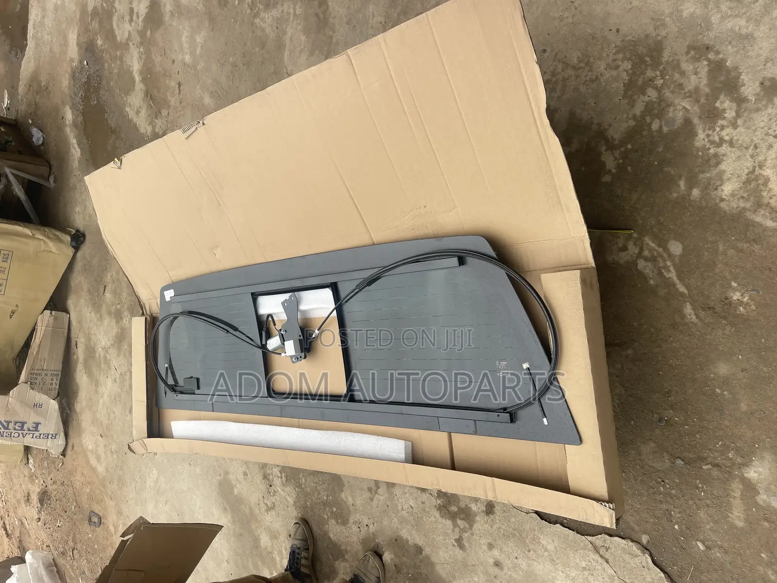 Tacoma Back Glass Windscreen 2019 2020 2021 2022