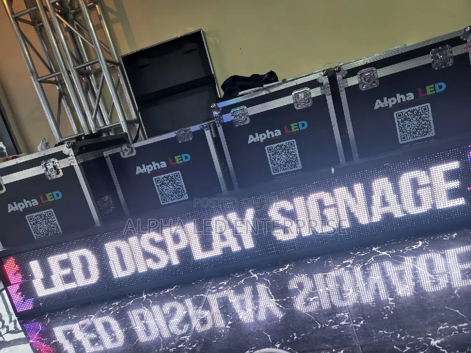 Digital Signage